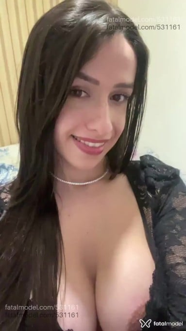 Acompanhante mulher trans morena (o) de olhos castanhos em Gramado - Isabelli