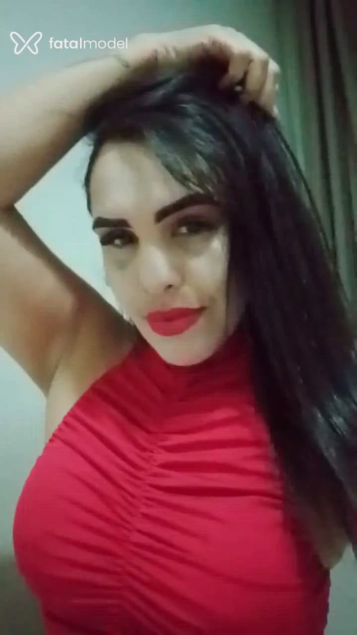Acompanhante mulher morena (o) de olhos castanhos - Karine Rodrigues