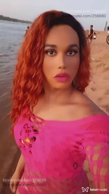 Acompanhante mulher trans loira (o) de olhos castanhos em Montes Claros - Meirielly Piu Piu