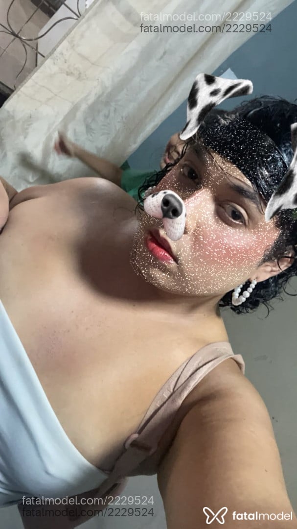 Acompanhante mulher trans morena (o) de olhos castanhos em Porto Velho - Carla Laís