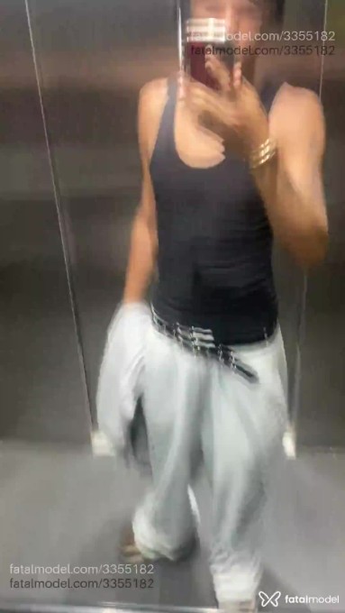 Acompanhante homem morena (o) de olhos castanhos em Virtual - Cauezal