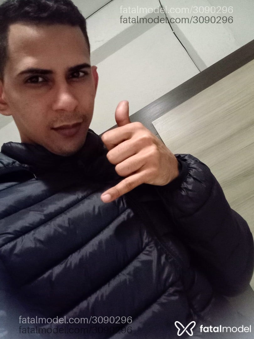 Acompanhante homem morena (o) de olhos castanhos em São Paulo - Jhonny