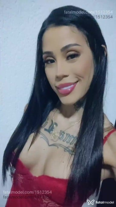 Acompanhante mulher com cabelo castanho de olhos castanhos em Campinas - Gabriela Félix