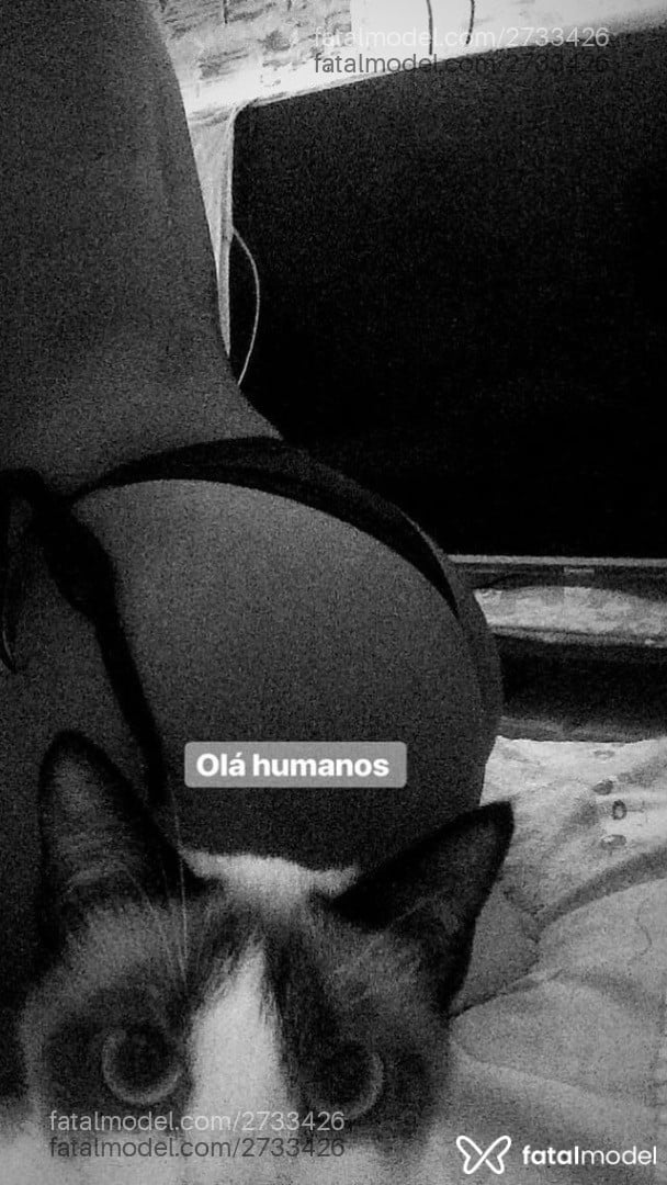 Acompanhante mulher morena (o) de olhos mel em Virtual - Lirity