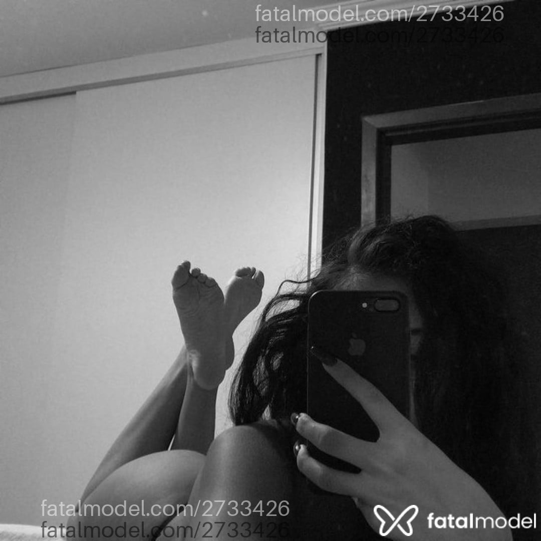 Acompanhante mulher morena (o) de olhos mel em Virtual - Lirity