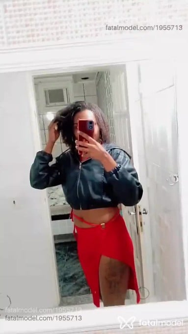 Acompanhante mulher trans morena (o) de olhos mel em Petrópolis - Chayene
