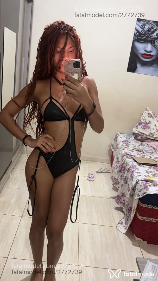 Acompanhante mulher ruiva (o) de olhos castanhos em Montes Claros - Nix Santini