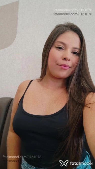 Acompanhante mulher com cabelo castanho de olhos castanhos em Patrocínio Acompanhante mulher com cabelo castanho de olhos castanhos em Patrocínio - Gabrielly Ribeiro
