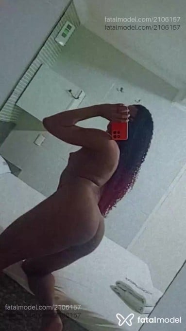 Acompanhante mulher trans morena (o) de olhos castanhos em Recife - Aryel Gaby