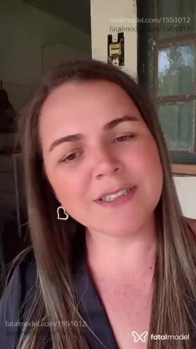 Acompanhante mulher loira (o) de olhos verdes em Bauru Acompanhante mulher loira (o) de olhos verdes em Bauru - Camila Amorim