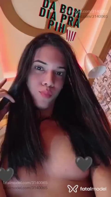 Acompanhante mulher trans morena (o) de olhos castanhos em Marabá - TransPutinha