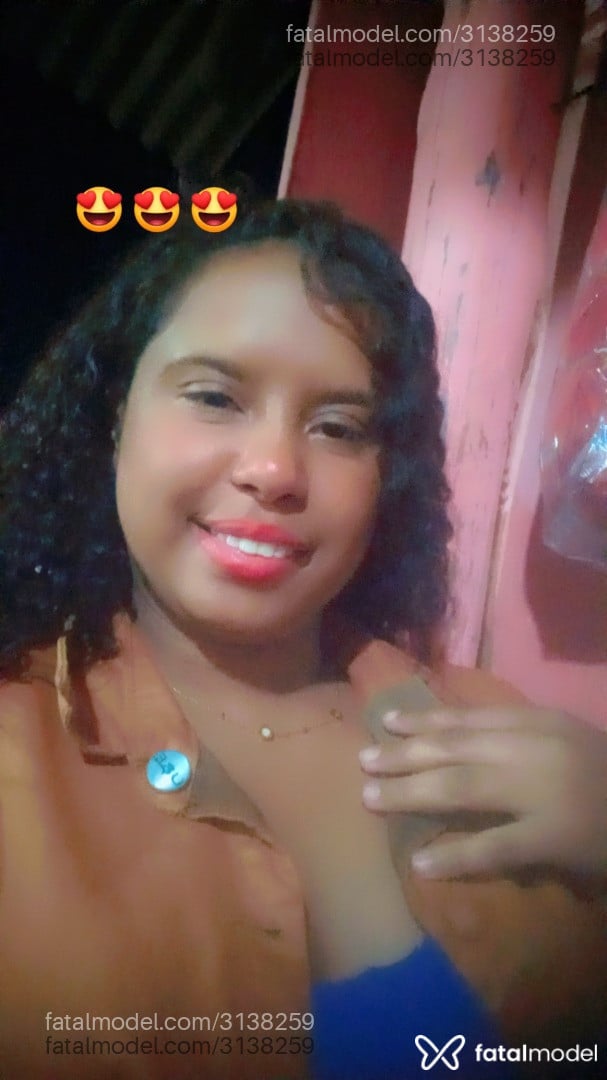 Acompanhante mulher morena (o) de olhos pretos em Santa Rita do Araguaia - Nayriny