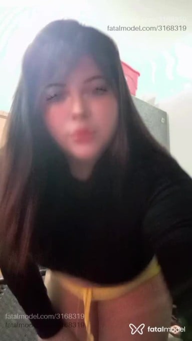 Acompanhante mulher com cabelo castanho de olhos mel em Virtual - Eduardinhamuniz