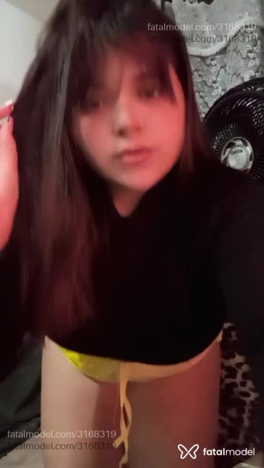 Acompanhante mulher com cabelo castanho de olhos mel em Virtual - Eduardinhamuniz