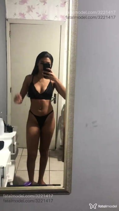 Acompanhante mulher morena (o) de olhos castanhos em Porto Alegre - Valentina Silva