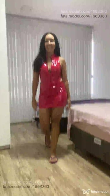 Acompanhante mulher morena (o) de olhos castanhos em Brasília - Carol Saad