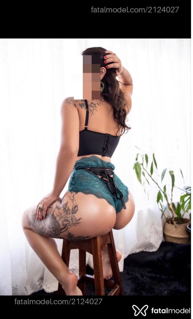 Acompanhante mulher com cabelo castanho de olhos castanhos em Cascavel - Flávia