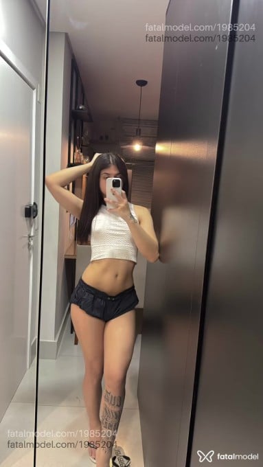 Acompanhante mulher trans morena (o) de olhos verdes em Belo Horizonte - Gabi