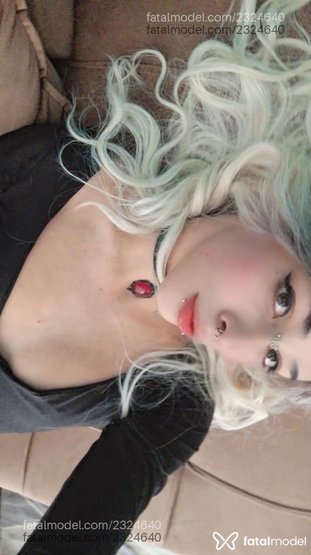 Acompanhante mulher trans morena (o) de olhos castanhos em Vinhedo - Isabella