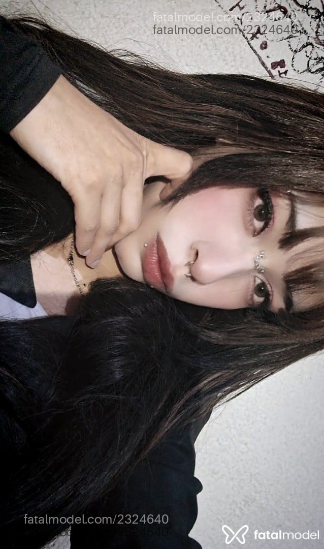 Acompanhante mulher trans morena (o) de olhos castanhos em Vinhedo - Isabella