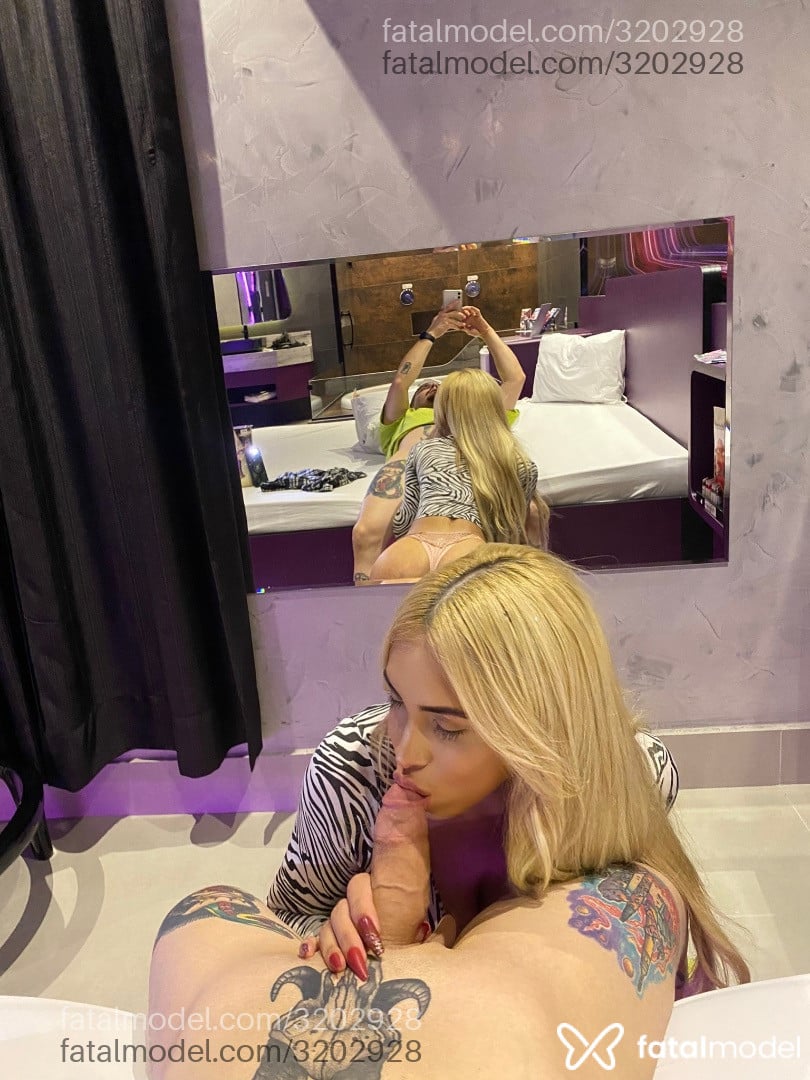 Acompanhante mulher trans loira (o) de olhos mel em São José do Rio Preto Acompanhante mulher trans loira (o) de olhos mel em São José do Rio Preto - Marcella Luz