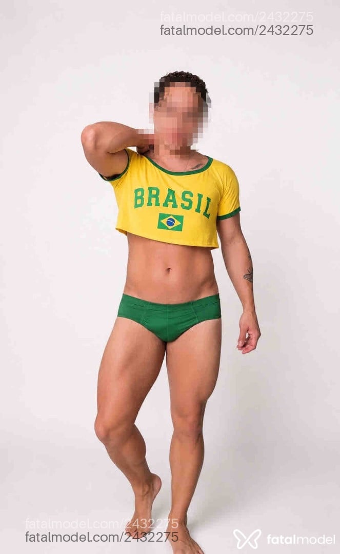 Acompanhante homem morena (o) de olhos castanhos em Cascavel - Matheus Avellar
