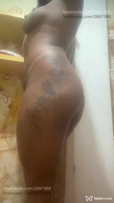 Acompanhante mulher morena (o) de olhos pretos em Paulo Afonso - July Silva