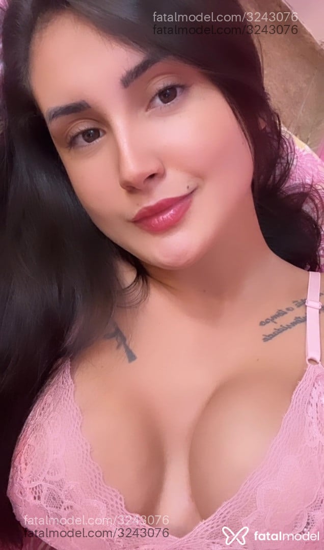 Acompanhante mulher com cabelo castanho de olhos castanhos em Belo Horizonte - Vanessa