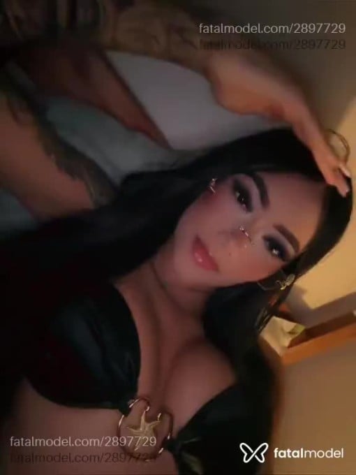 Acompanhante mulher morena (o) de olhos castanhos - Natasha Gomes