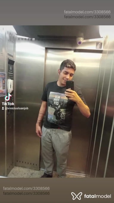 Acompanhante homem sem cabelo de olhos pretos em Rio de Janeiro - Vinícius Luan