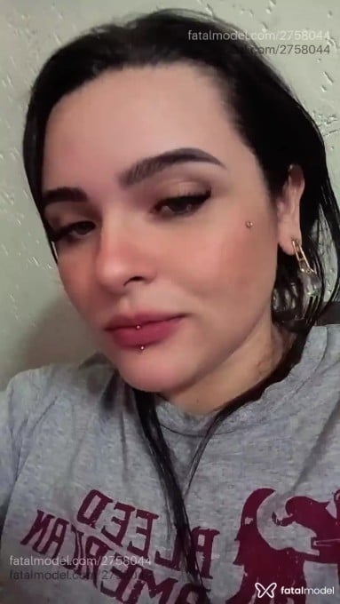 Acompanhante mulher morena (o) de olhos mel em Uberlândia - Diana Silva