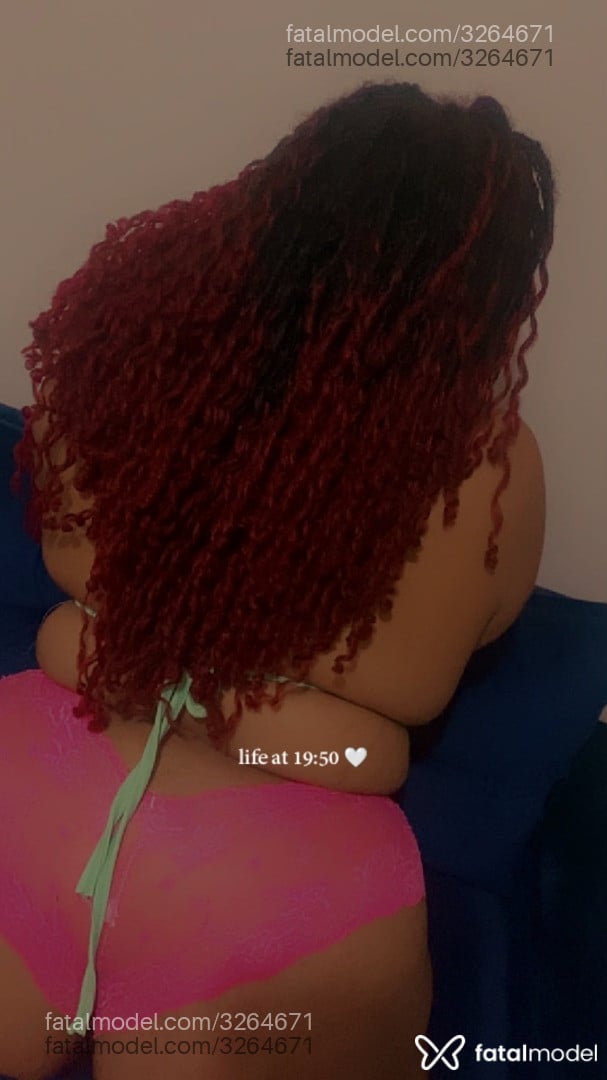 Acompanhante mulher morena (o) de olhos castanhos em São José do Rio Preto - Estrelapg