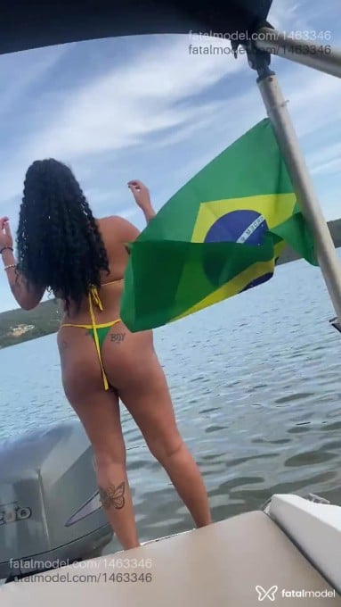 Acompanhante mulher morena (o) de olhos castanhos em Patos de Minas Acompanhante mulher morena (o) de olhos castanhos em Patos de Minas - Manuzita
