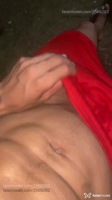 Acompanhante homem com cabelo castanho de olhos castanhos em Porto Velho - Jhon Lucca