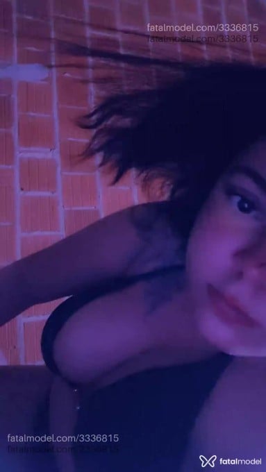 Acompanhante mulher morena (o) de olhos castanhos em Quixeramobim - Sampaio Bia