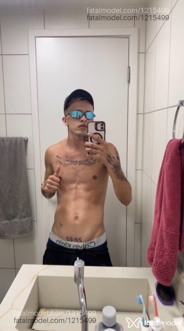 Acompanhante homem com cabelo castanho de olhos castanhos em Guarulhos - Kalka