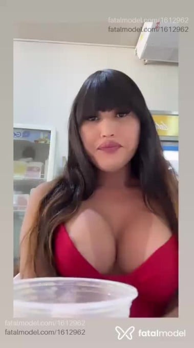 Acompanhante travesti morena (o) de olhos castanhos em Tucumã - BELA NIFE