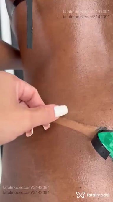 Acompanhante mulher morena (o) de olhos pretos em Delfinópolis Acompanhante mulher morena (o) de olhos pretos em Delfinópolis - Thais