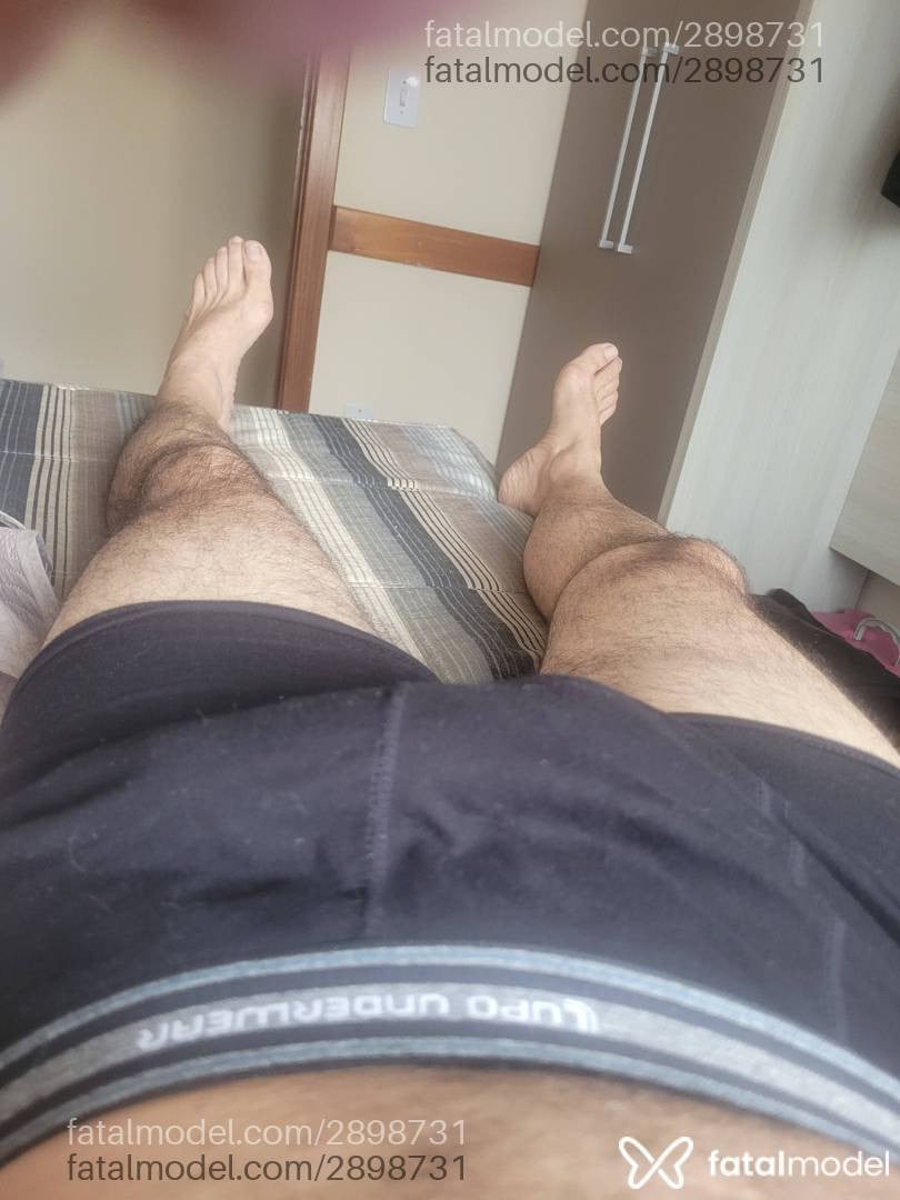 Acompanhante homem com cabelo grisalho de olhos castanhos em Porto Alegre - Jardel
