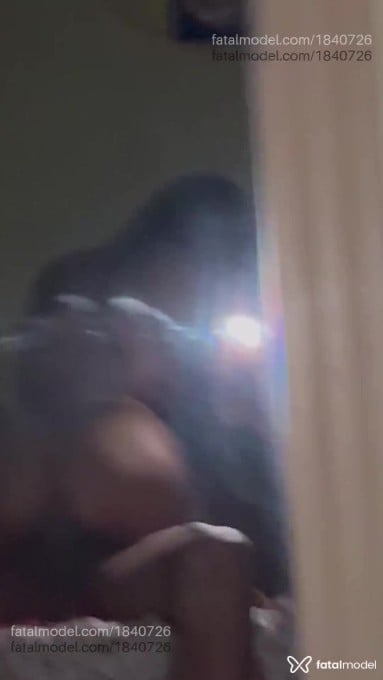 Acompanhante homem com cabelo castanho de olhos castanhos em Manaus - Cacheado