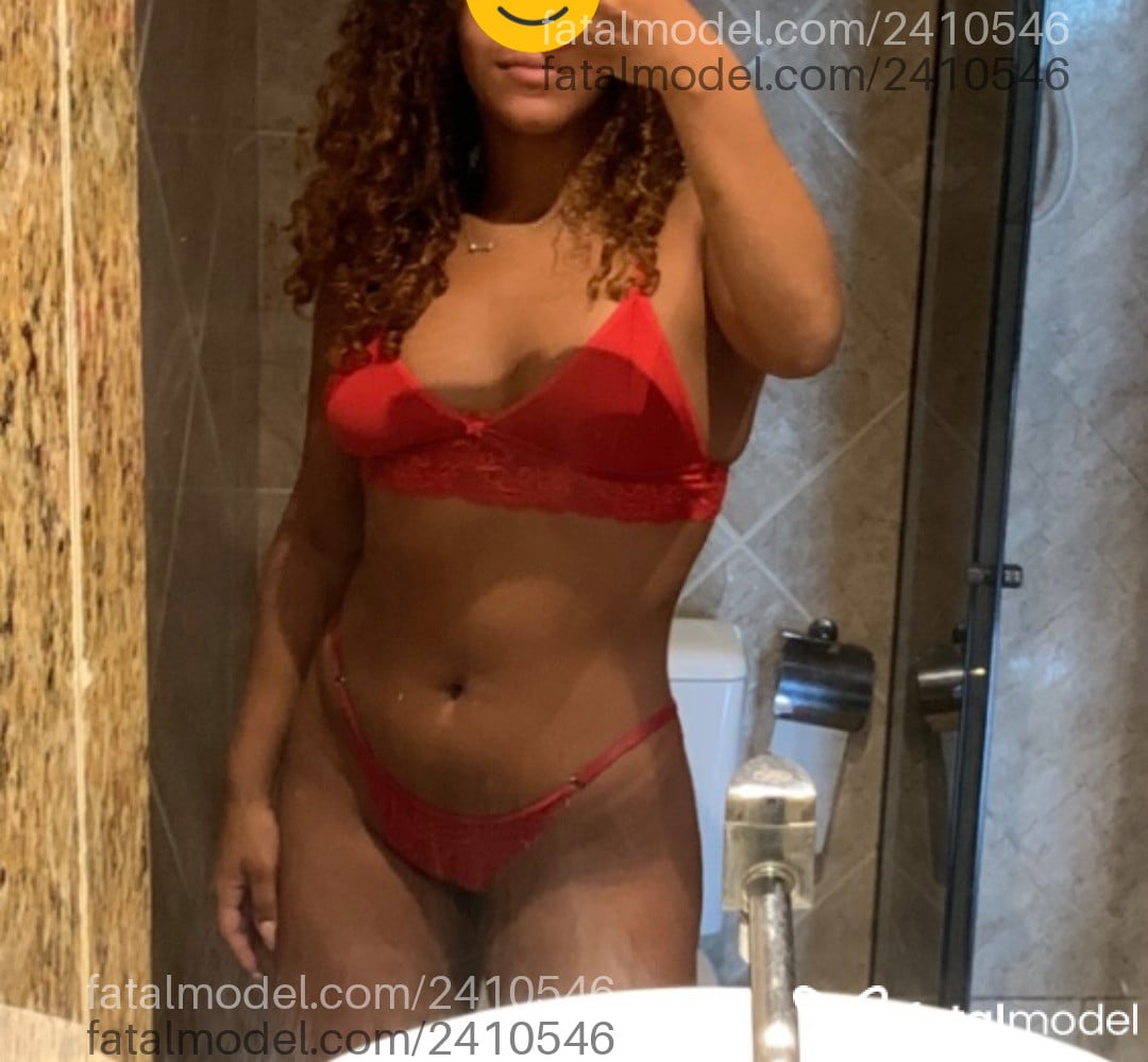 Acompanhante mulher morena (o) de olhos castanhos em Sorocaba Acompanhante mulher morena (o) de olhos castanhos em Sorocaba - Catharine Ferraz