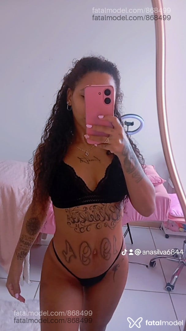 Acompanhante mulher com cabelo castanho de olhos castanhos em Braço do Norte - Bruninha
