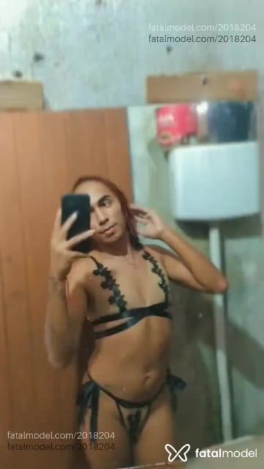 Acompanhante mulher trans morena (o) de olhos castanhos em Pau dos Ferros Acompanhante mulher trans morena (o) de olhos castanhos em Pau dos Ferros - Maya