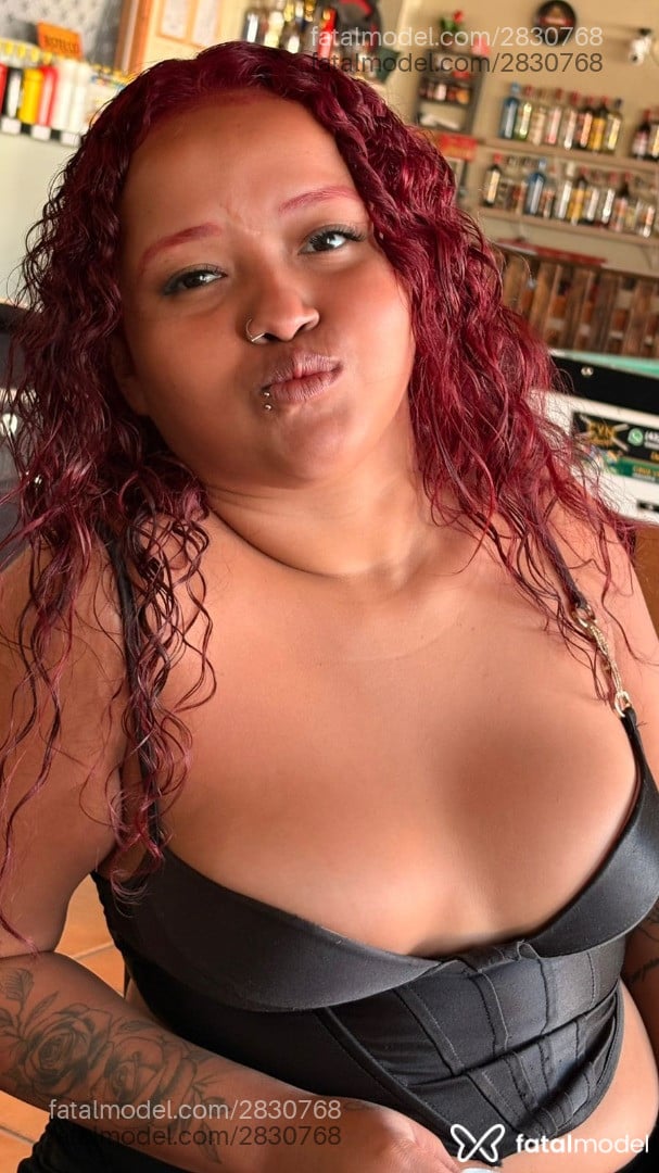 Acompanhante mulher morena (o) de olhos castanhos em Campo Grande - Geovana