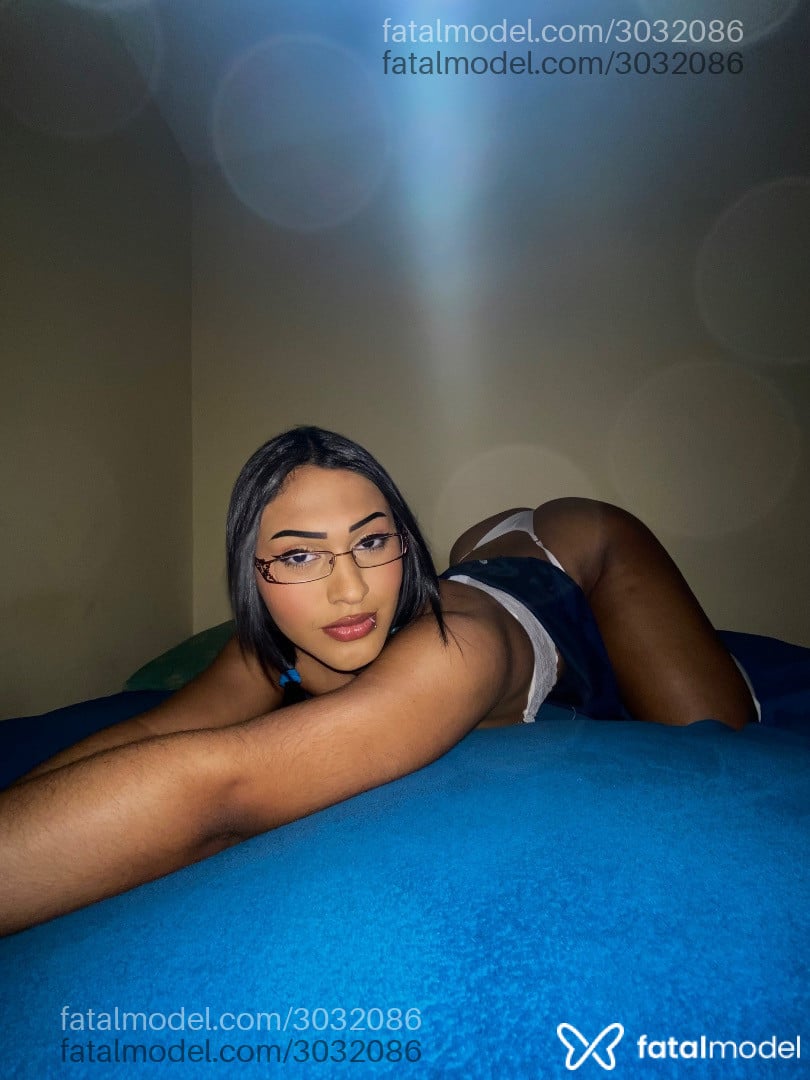 Acompanhante mulher trans morena (o) de olhos pretos em Rio de Janeiro - Lolla
