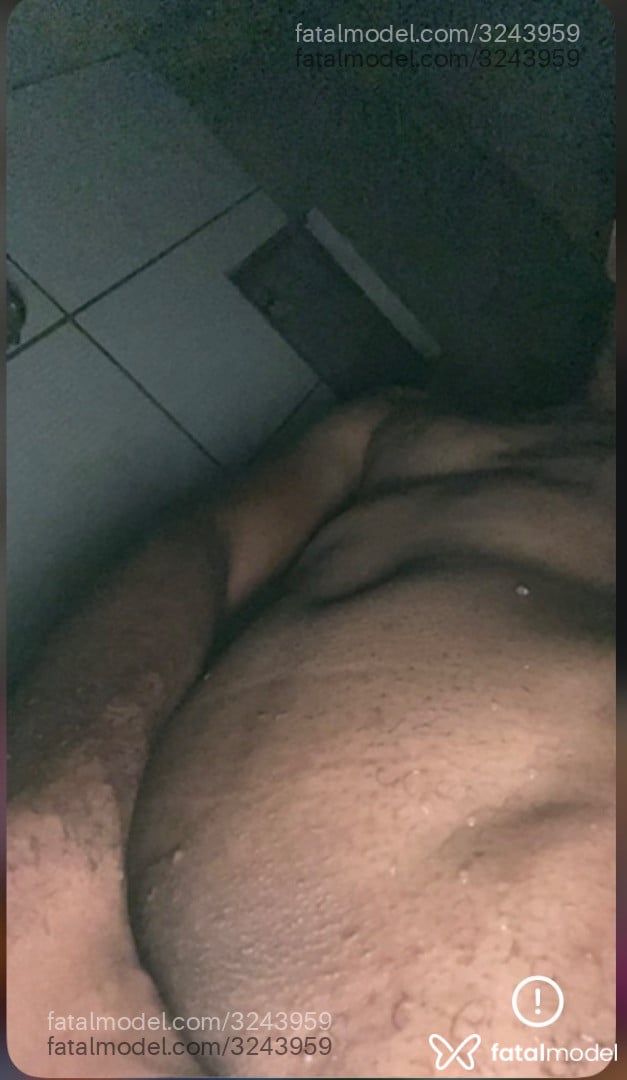 Acompanhante homem morena (o) de olhos castanhos em Parauapebas - Fael King