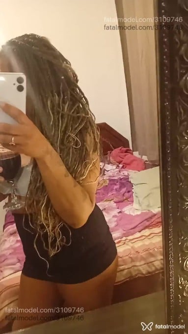 Acompanhante mulher morena (o) de olhos pretos em Porto Alegre - Morena Nunes