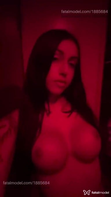 Acompanhante mulher trans morena (o) de olhos castanhos em Feira de Santana Acompanhante mulher trans morena (o) de olhos castanhos em Feira de Santana - Kayla