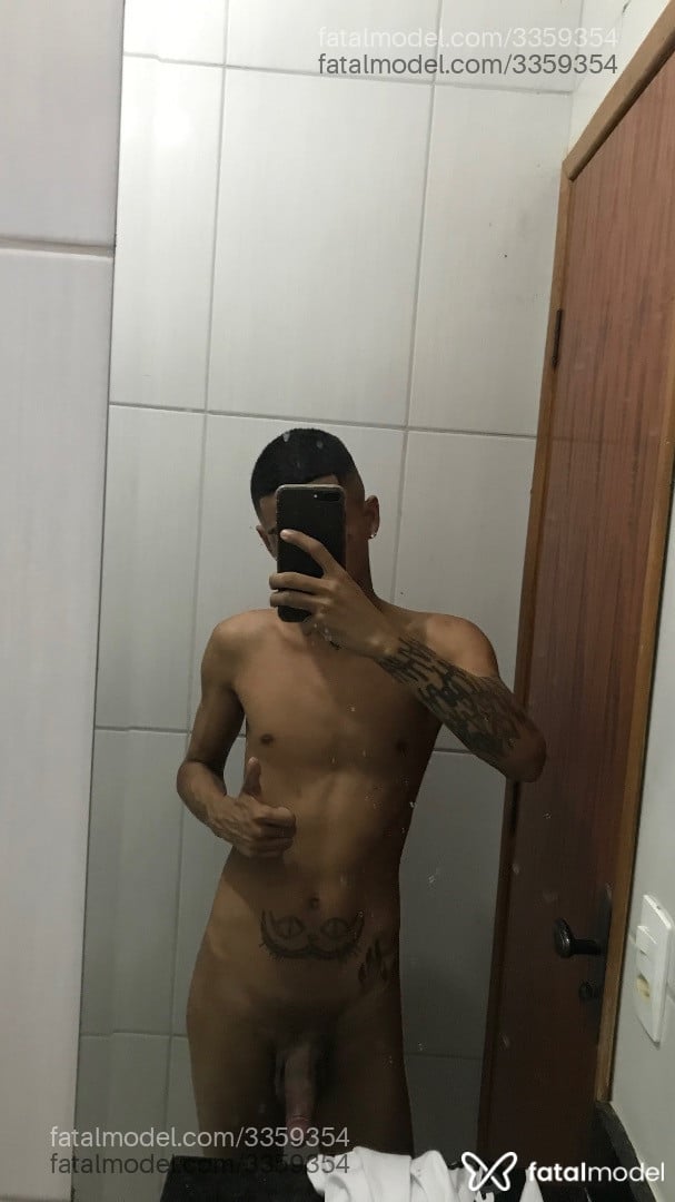 Acompanhante homem com cabelo castanho de olhos castanhos em Goiânia Acompanhante homem com cabelo castanho de olhos castanhos em Goiânia - Vagabundoromantico