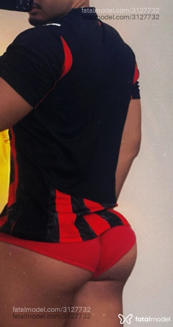 Acompanhante homem com cabelo castanho de olhos castanhos em Cacoal - Sebastian